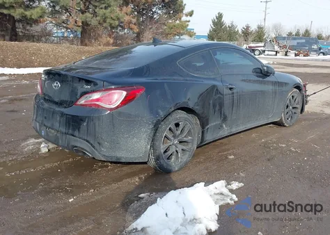 2014 Hyundai Genesis 2.0T Premium z USA, uszkodzony, nr VIN KMHHT6KD0EU119157